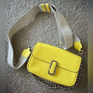Marc Jacobs The J Marc Yellow Shoulder bag